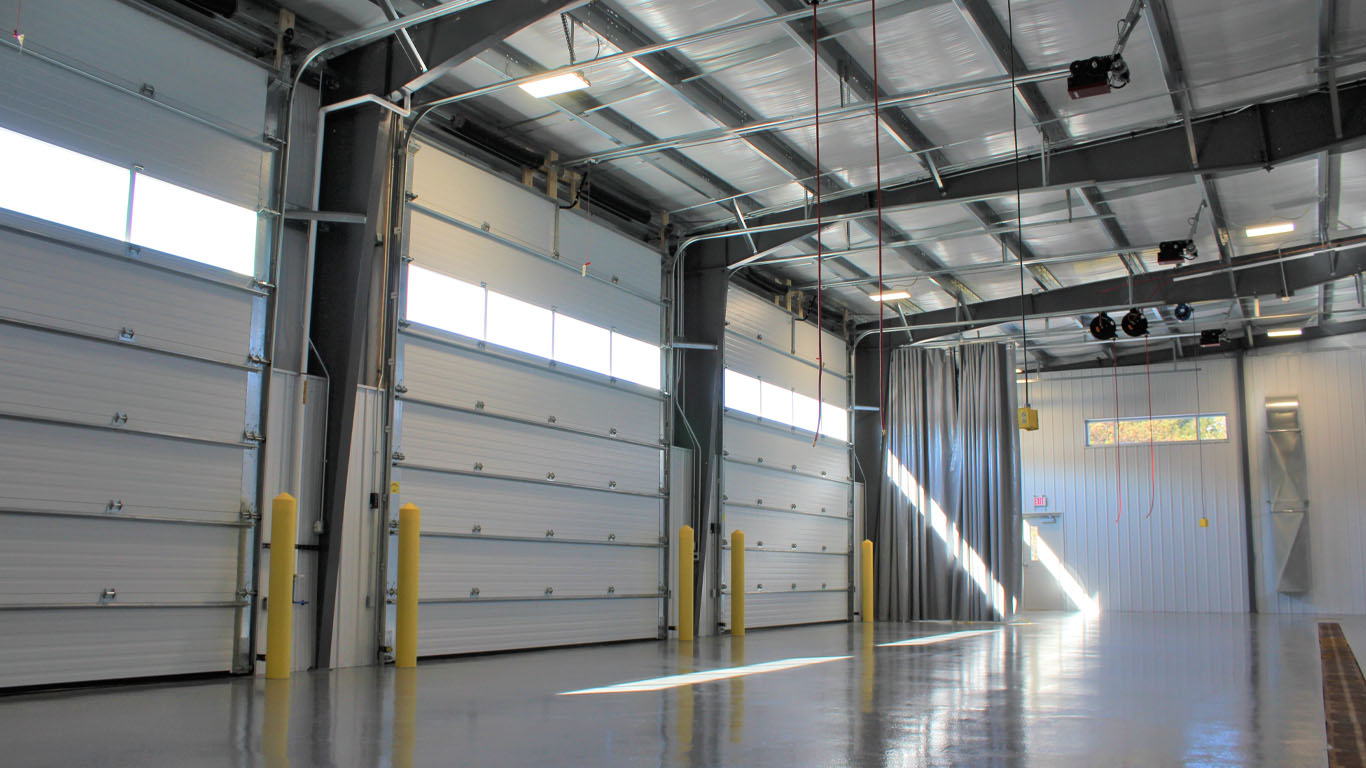 pre-engineered steel building